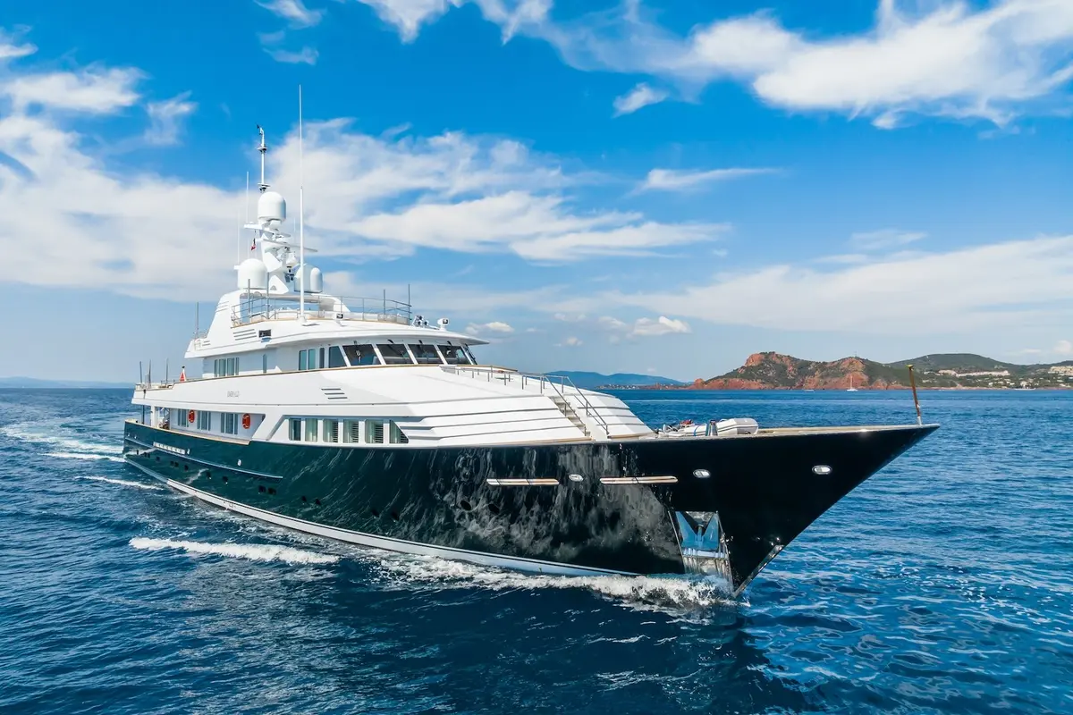 Emerald, exterior — Yacht Charter Saint-Tropez, Saint-Tropez. Emerald — 50m