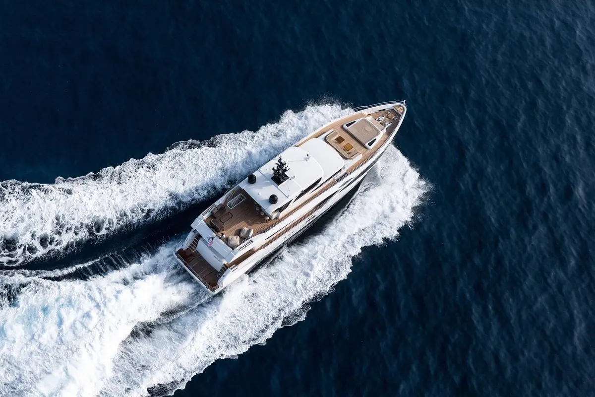 Majesty 100, main deck — Yacht Charter Saint-Tropez, Saint-Tropez. Majesty 100 — 32m