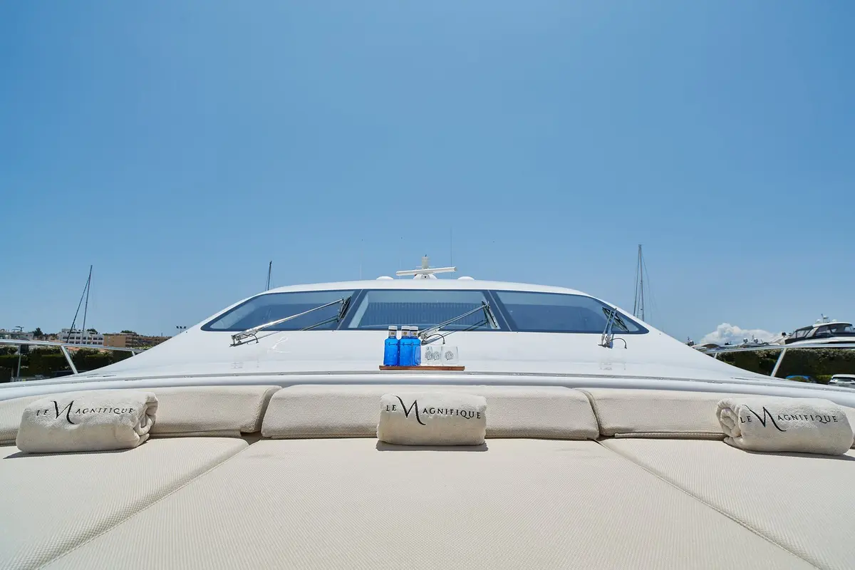 Mangusta 108, aft deck — Yacht Charter Saint-Tropez, Saint-Tropez. Mangusta 108 — 33m