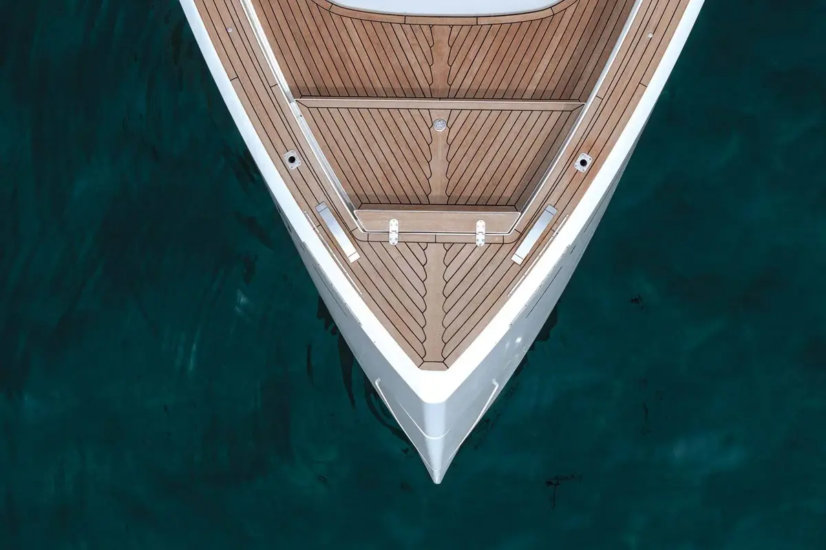 Pardo 43, main deck — Yacht Charter Saint-Tropez, Saint-Tropez. Pardo 43 — 13.4m