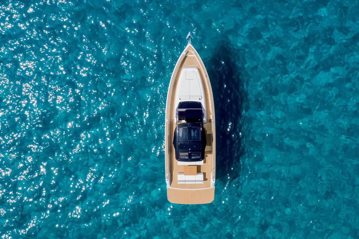 Pardo 43, aft deck — Yacht Charter Saint-Tropez, Saint-Tropez. Pardo 43 — 13.4m