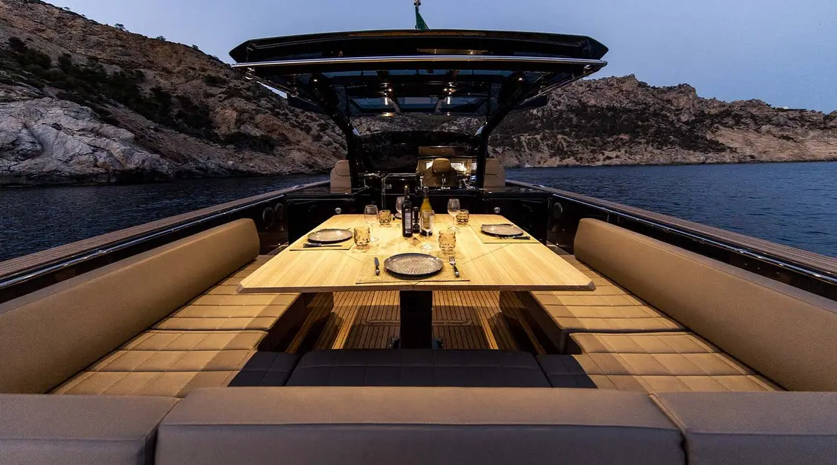 Pardo 50, main deck — Yacht Charter Saint-Tropez, Saint-Tropez. Pardo 50 — 16m