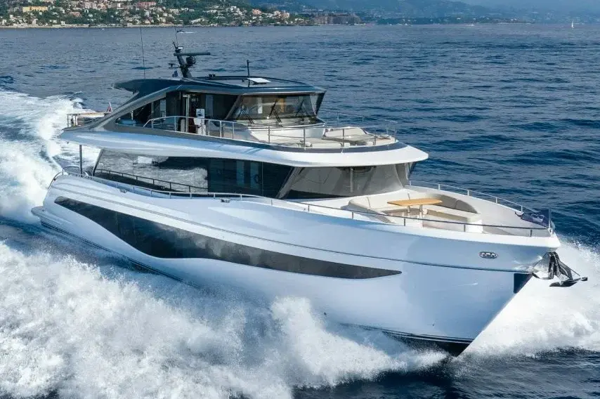 Princess Y80, exterior — Yacht Charter Saint-Tropez, Saint-Tropez. Princess Y80 — 25m