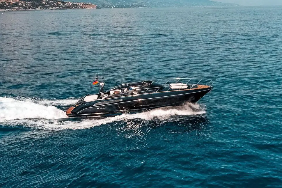 Riva 56 Rivale, main deck — Yacht Charter Saint-Tropez, Saint-Tropez. Riva 56 Rivale — 17m