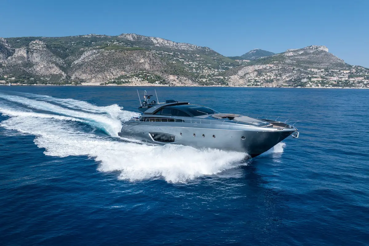 Riva 86 Domino, exterior — Yacht Charter Saint-Tropez, Saint-Tropez. Riva 86 Domino — 26m