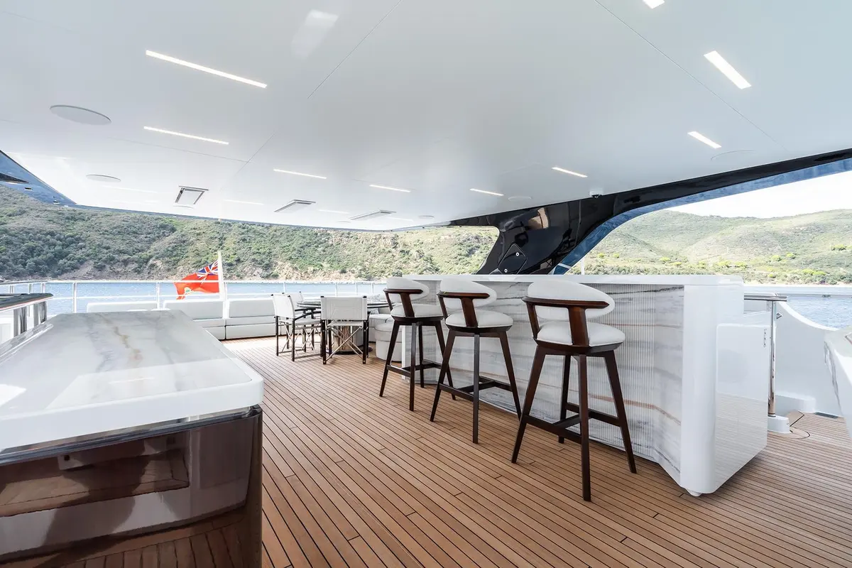 M, master cabin — Yacht Charter Saint-Tropez, Saint-Tropez. M — 47m