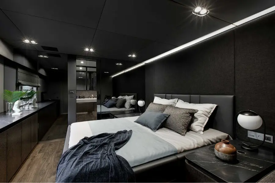 Sunreef 80, aft deck — Yacht Charter Saint-Tropez, Saint-Tropez. Sunreef 80 — 23.9m