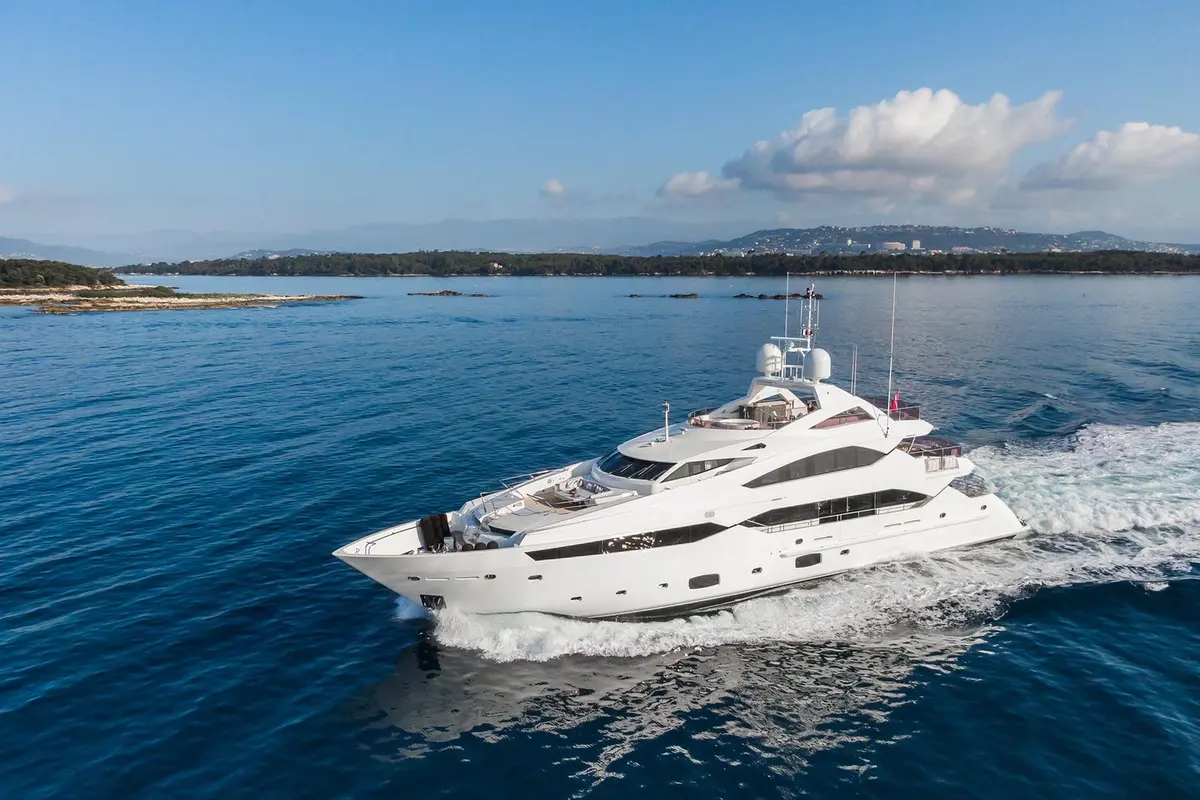 Thumper, aft deck — Yacht Charter Saint-Tropez, Saint-Tropez. Thumper — 40m