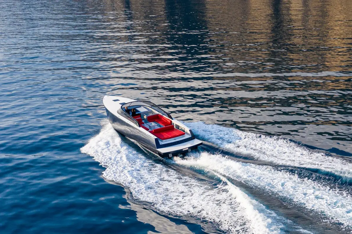 Vandutch 48, salón — Yacht Charter Saint-Tropez, Saint-Tropez. Vandutch 48 — 15m