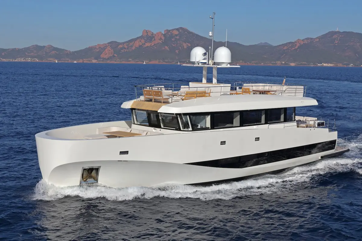 WallyAce 26, aft deck — Yacht Charter Saint-Tropez, Saint-Tropez. WallyAce 26 — 26m